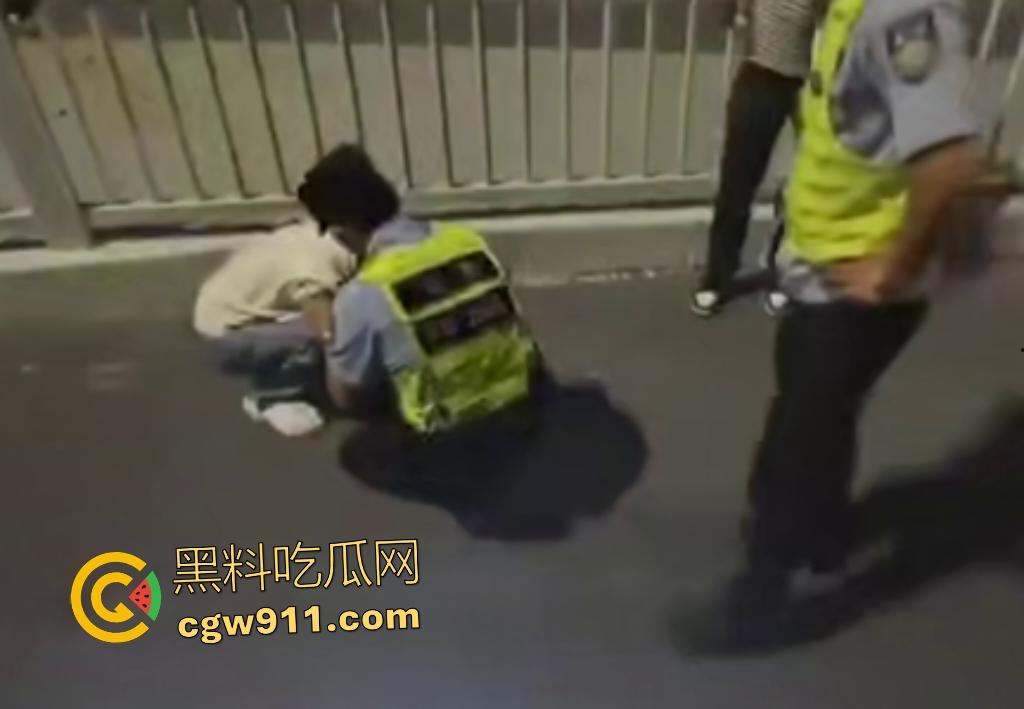 渣男恋爱6年骗婚，怀了5胎全部堕胎，女生净身出户又被骗回来，30岁恋爱脑受不了直接跳江！-6