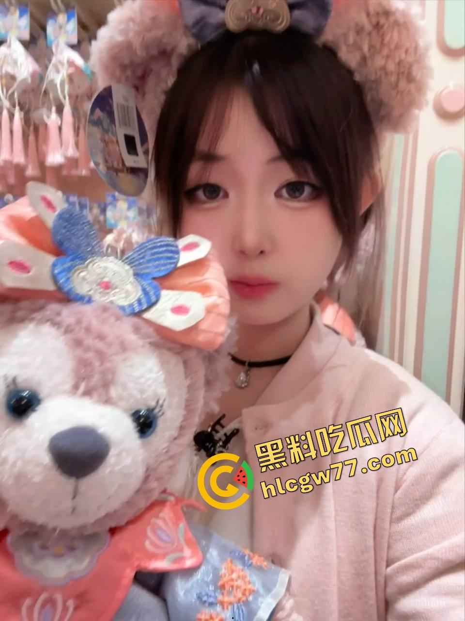 贵州技校妹【赵媛】卖逼换iPhone16，一炮操哭喊叔叔别客气，嫩穴夹得金主狂射3次！-4