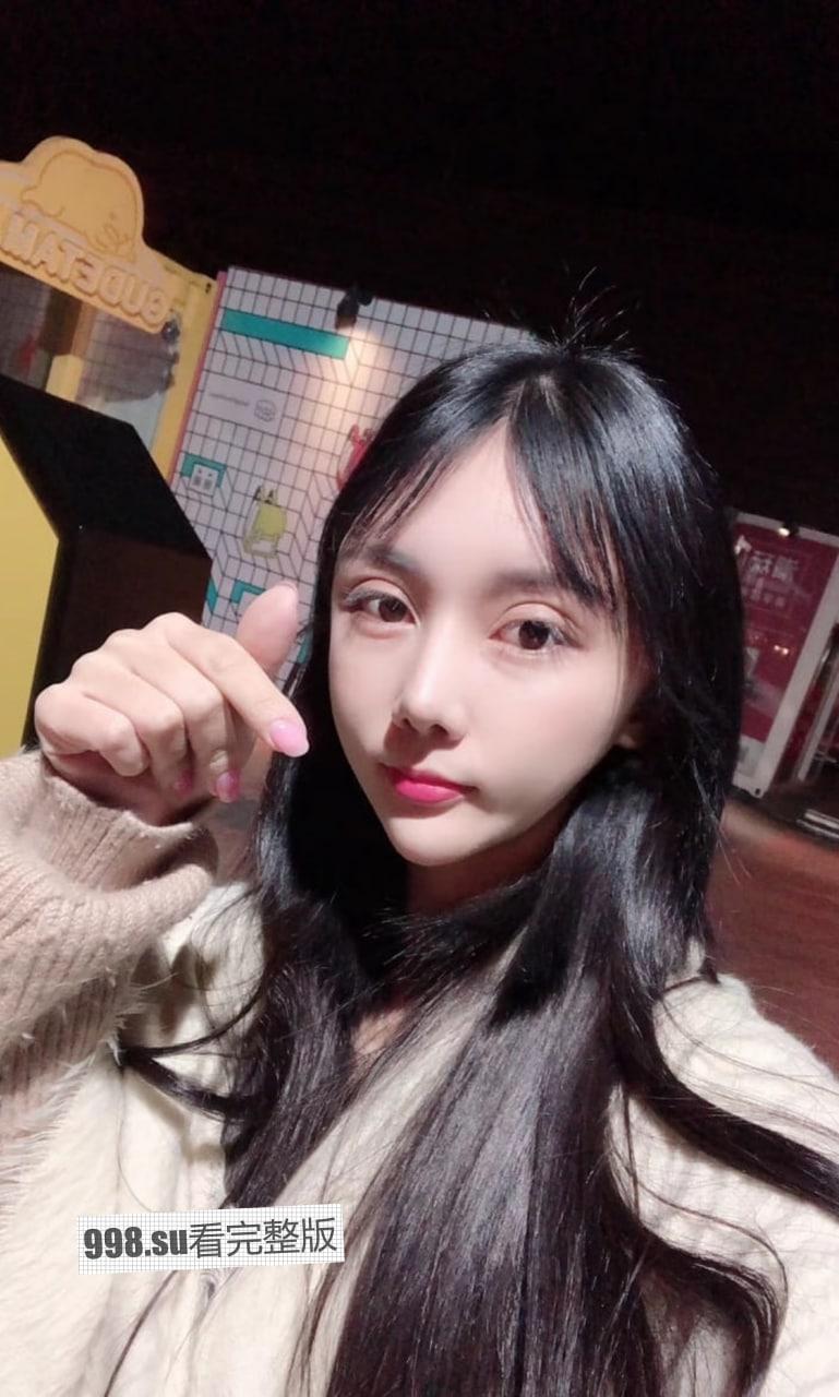 重磅泄密 长腿极品校花约啪视频流出-1