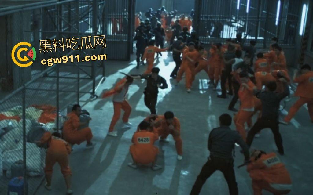 香港电影《再见阿龙》阿龙与女儿相依为命，还清赌债后泰国旅游女儿被拐，他再婚追查化身复仇者！-6