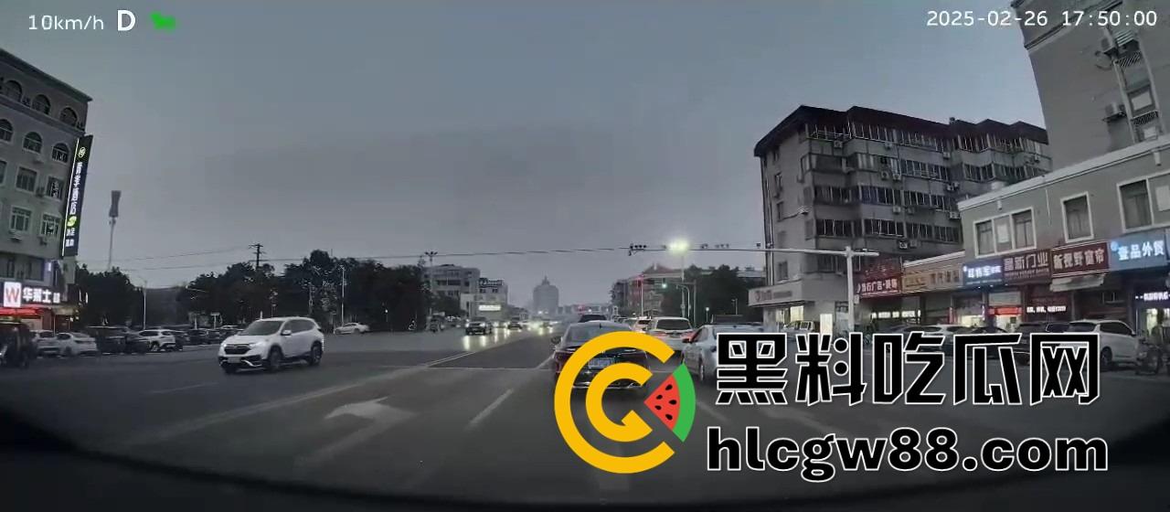 女友抢方向盘撞车差点送我上天，哭着求我别报警，这绿茶婊还想让我原谅她！-7