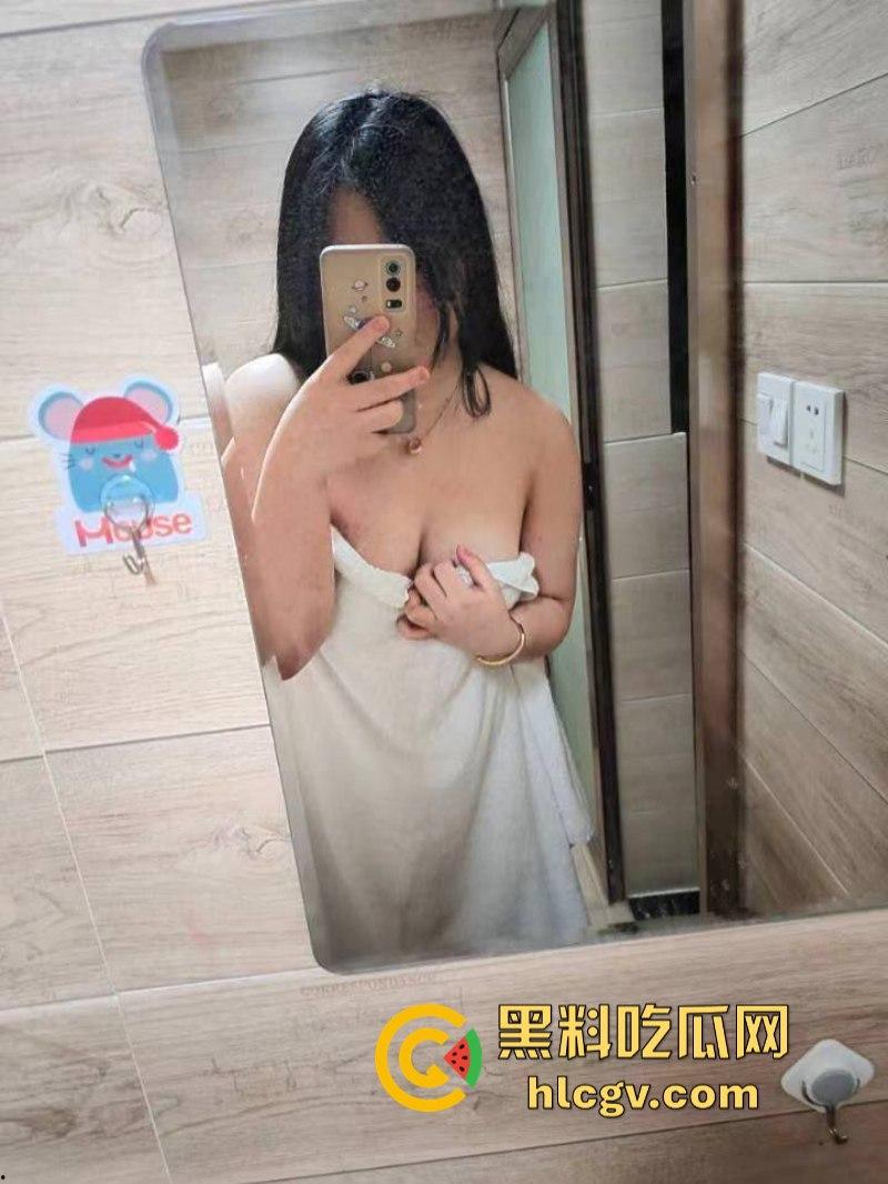 成都电子科技大学【戴蕊莲】优秀学生背后竟是性瘾母狗 被多人调教视频流出-5