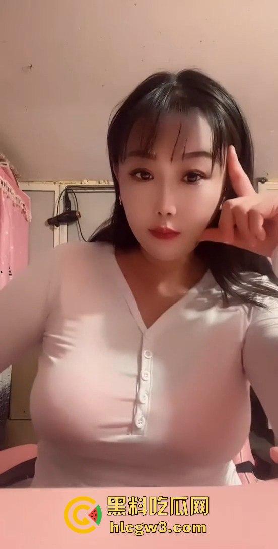 浙江人妻快手主播【醉醉醉】私密视频流出！微胖巨乳饥渴少妇被调教露脸，全程骚浪不断独家曝光！-6