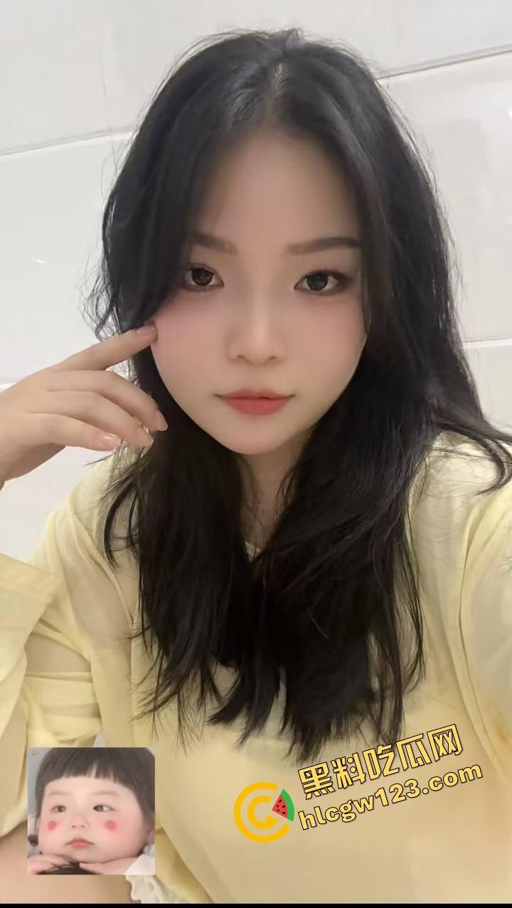 这主播真有绝活，胸能晃腿能劈嘴能含，一字马都能给你一秒五劈，我赌你们撑不过5分钟！-3