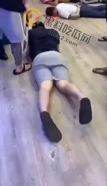 缅甸KK园区猪仔被打视频曝光，珍爱生命远离诈骗！-3