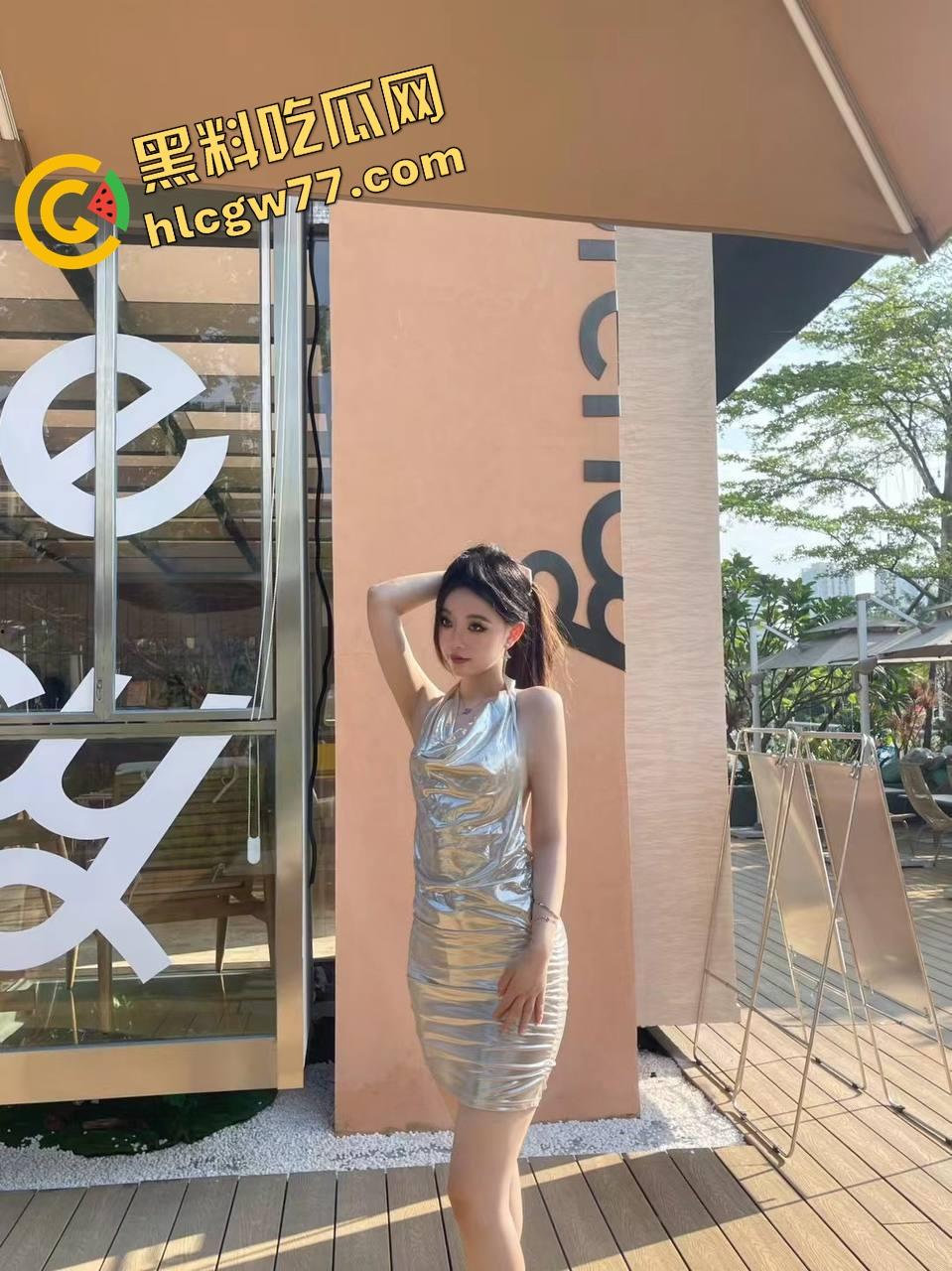 三千块约上澳门外围极品女神，狗链拴脖子跪舔伺候，后入到嗓子都叫沙哑了，这服务值疯了！-3