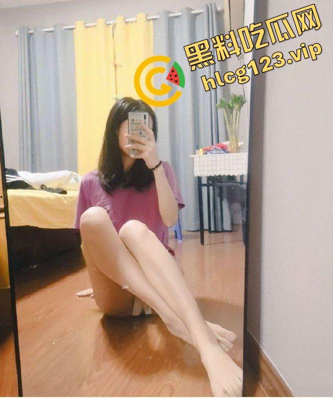 毕业妹子被小穴的黑森林掩盖，真是个野性十足的新手！-3