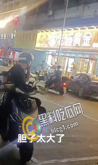 浙江慈溪市逍林镇 一男子持仿真玩具抢劫金店 得手后逃离 没过几个小时就被逮到了-8