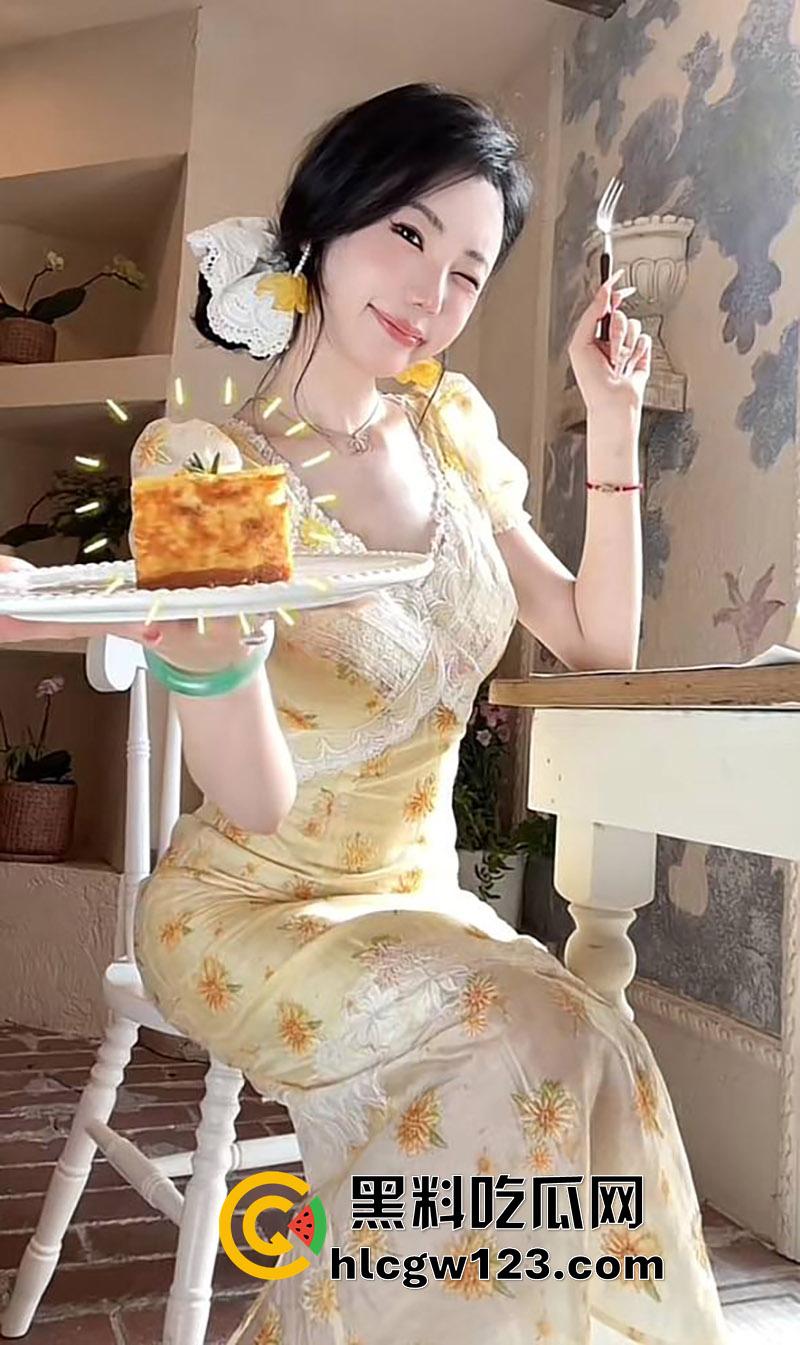 抖音服装界诈骗大神【Sun雅乔】，专坑无知小仙女，表面女神背地富人母狗，各种约炮群p淫荡至极！-9