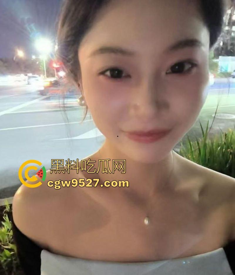 山东大学微胖尤物【李子奇】性爱视频曝光，高挑身材C杯黑丝，妖艳诱惑，淫乱生活震惊全网！-6