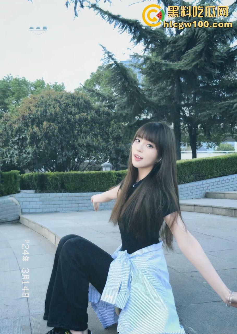 哈尔滨【孟清妍】母狗本性大曝光，男友露脸啪啪视频存云盘，兄弟发现后流出，这骚货被调教到啪啪还得挨打！-4