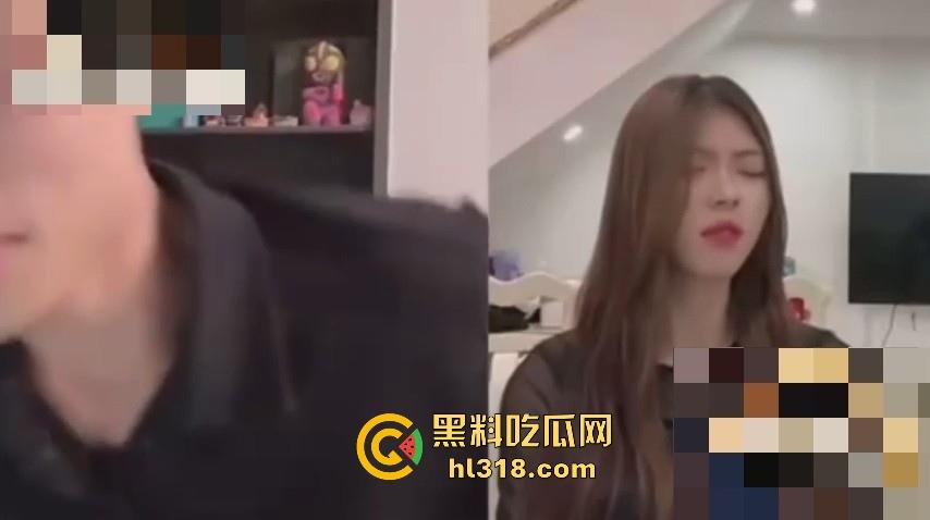 不是啊珍你来真的啊！快手高颜值女主播PK落败被要求直播自慰，以为在意淫而已事后展示爱液惊呆众人！-4