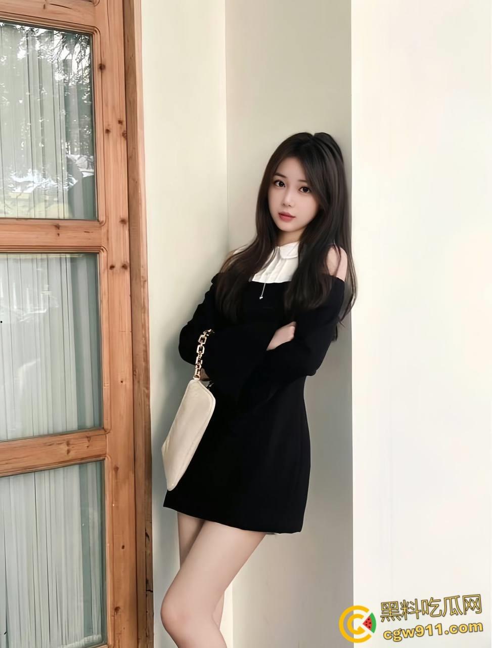 推特约炮大神【loeftart】，约炮清纯JK学妹，没想到还是个处女，女上骑乘鲜血溢出，擦掉鲜血低头继续口交泄欲！-1