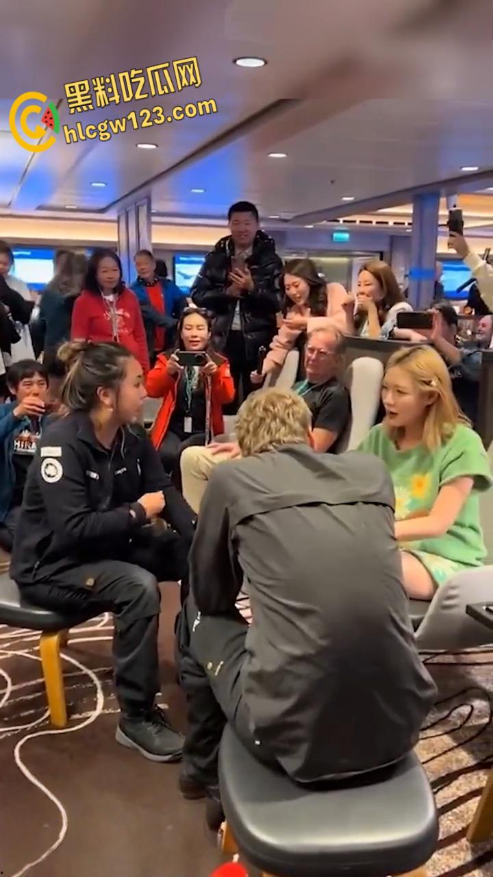 南极邮轮200欧拍下挪威大屌！中国辣妹被干到高潮喷水，逼肿了都舍不得他走！-7