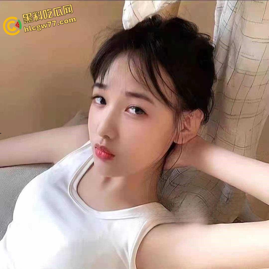 清纯留学生化身媚黑狂婊!聊天记录大曝光,深夜派对被黑人雄风征服,骚母狗的跨国狂欢炸裂全场!-10