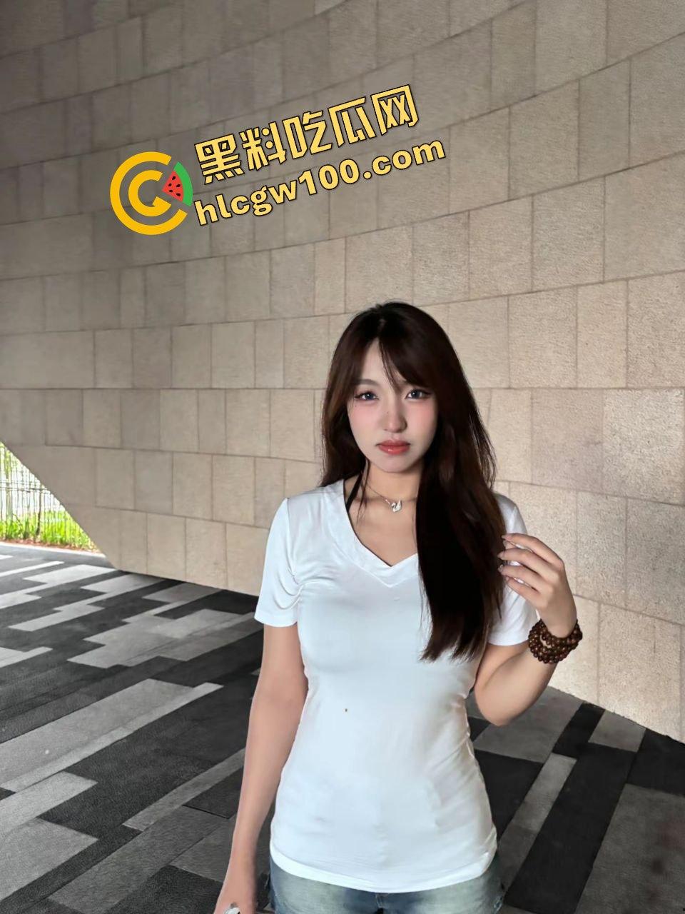 茂名职业技术学院反差骚货学生妹『胡佳怡』大哥网调宿舍抠穴自慰 约操房间上位榨精！独家原创流出！-4