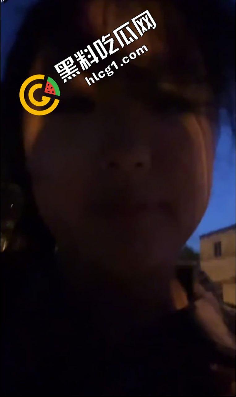 徐工职生物制药大一女生荣佳欣,和姐夫视频自慰被曝光 军训服下的小骚货-5