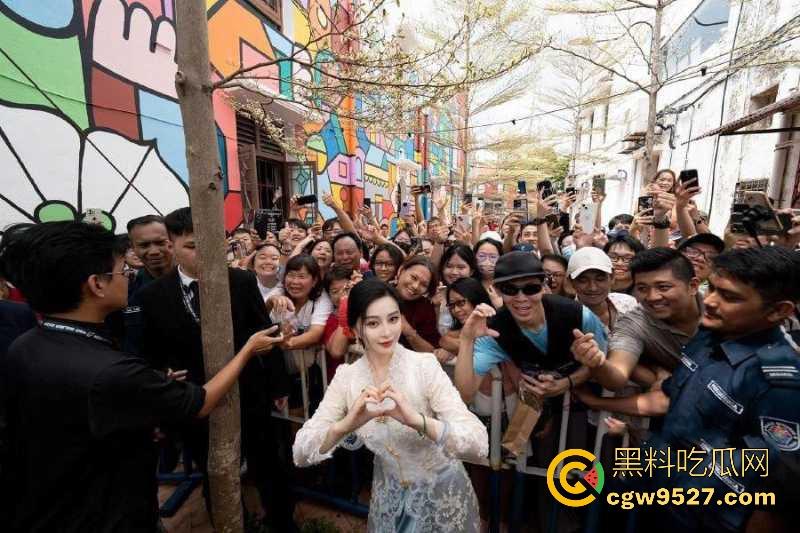 范冰冰马来西亚拿督勋衔，想起苹果本色出演真操，内娱天花板女演员，让我们重温一下哪个苹果的删剪片段！-3