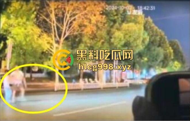 江西景德镇一家三口惨死富二代车轮下独家视频！180码飙车肇事者现场冷笑抽烟，还想用80万摆平一切！-12