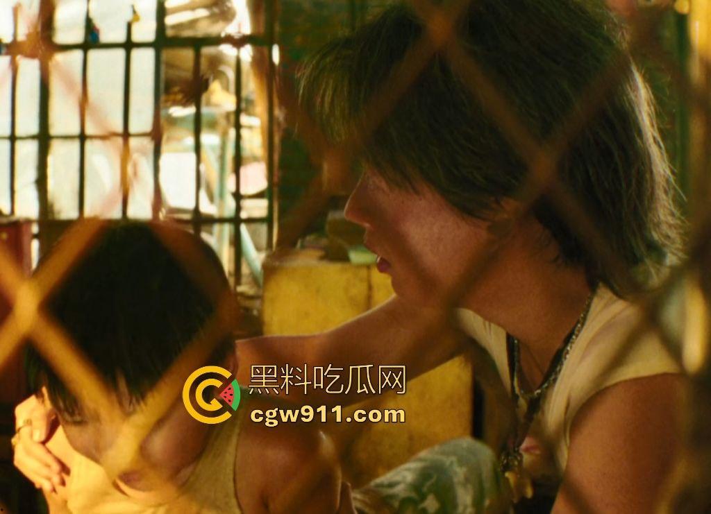 电影【脱缰者也】世纪狂飙！郭麒麟化身舅舅拐走外甥上演荒唐公路奇旅，天津街头失控崩盘，人生的脱轨还能逆转吗？-3