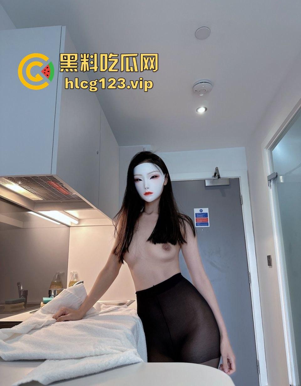 情侣嫩模SadMiss私拍泄密！面具加极品身材，吓人又撩人！-8