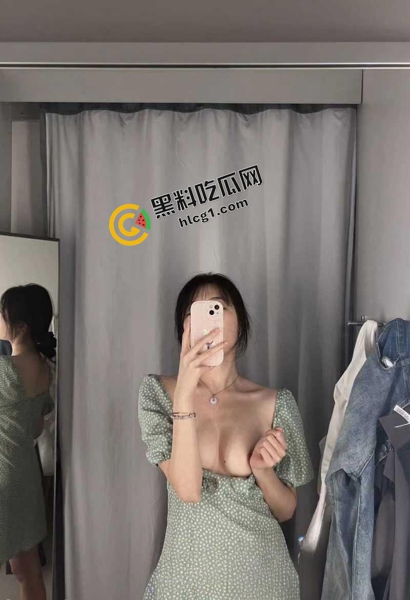 苏州大学医学院 性感女大学生『黄欣晨』小粉穴 蜜桃臀 与多金男友性爱 视频流出-1