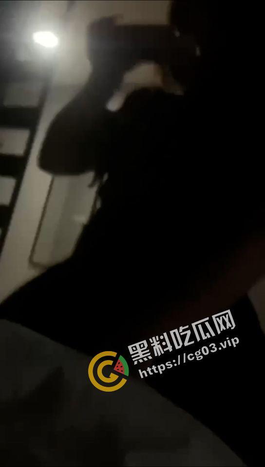 无锡 烧鸡【杨安妮】 高p照骗嫖客 货不对板 把哥们吓痿了-7