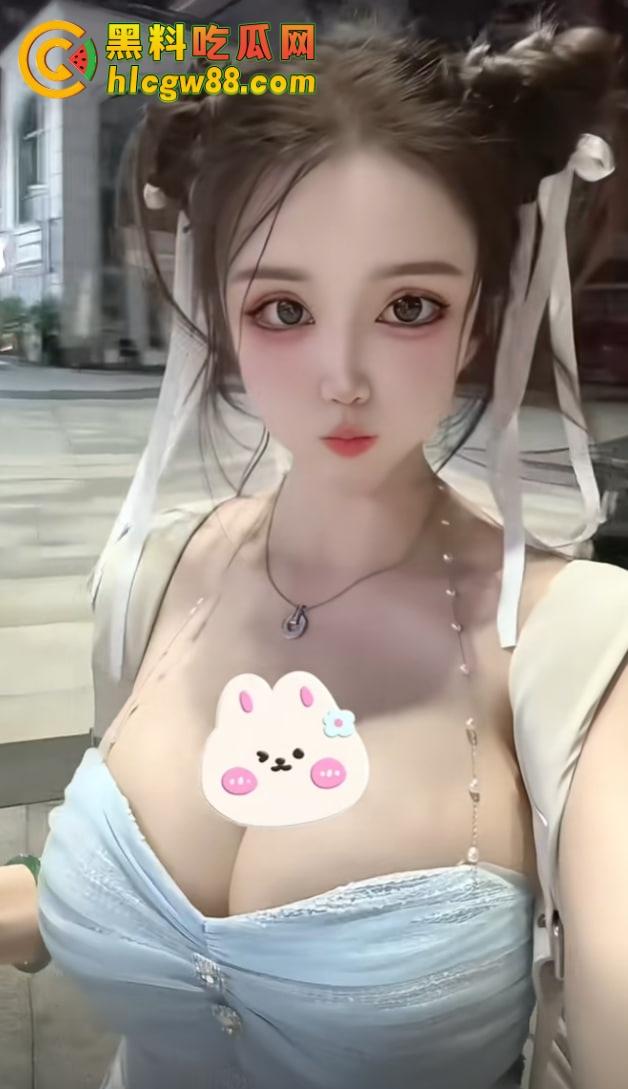 抖音大胸妹活菩萨『一抹金』被大哥重金包养 白天重庆火锅音乐节 晚上换战服骑身上狂摇奶子！-5