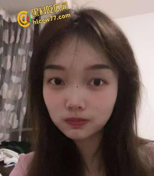 商丘校花【孙秋雨】清纯人设崩塌！私下约炮浪叫连连，开门后入响遍整个酒店 ！-4