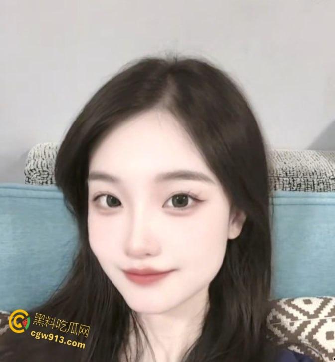 西安高颜值御姐【邢惠雯】,从沙发口到床上,深喉舔鸡巴跪膝舐菊,饥渴状如饿鬼附体,太会玩了 !-2