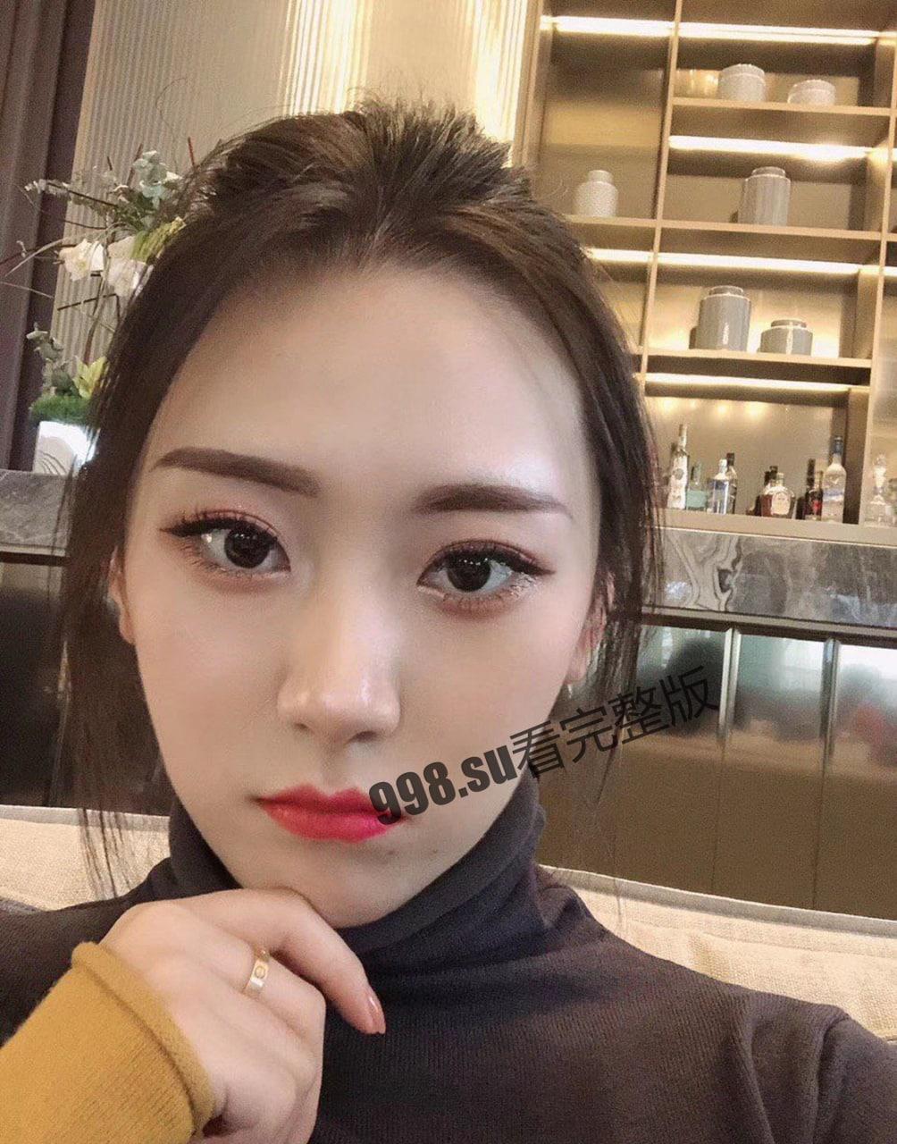 【网曝门 事件】超靓 东航空姐 韩X和男友性爱私拍流出-7