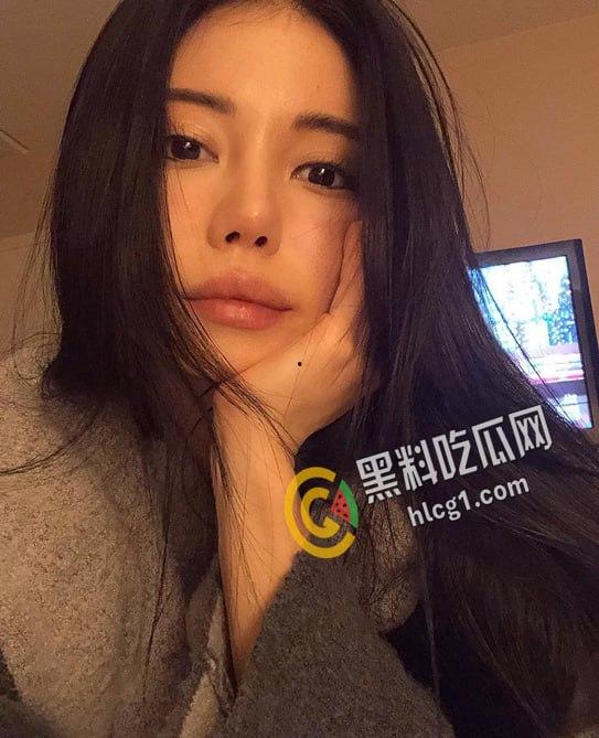 IG百万粉丝网红「EMILY」 神似徐冬冬韩国混血 啪啪不雅视频流出 高清完整版骑乘做爱内射 完美露脸-2