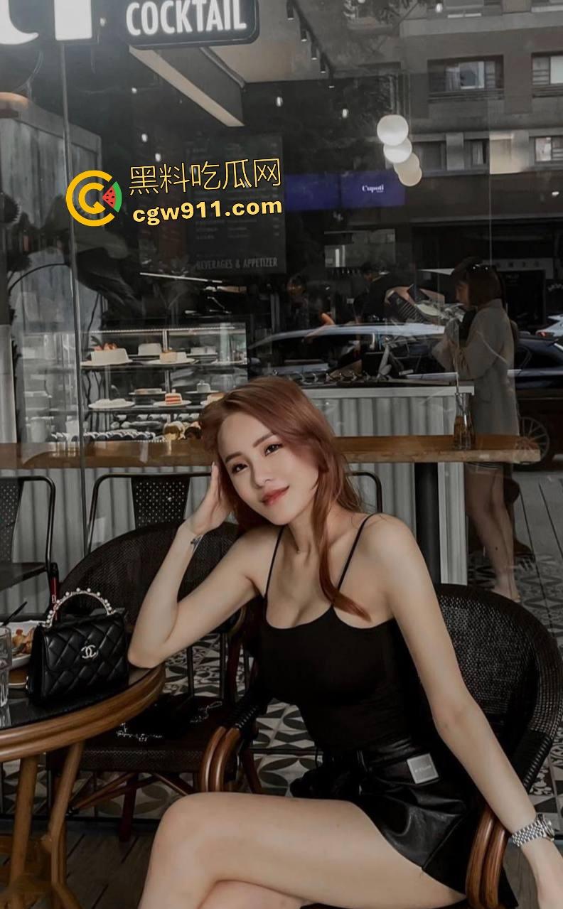 科技脸少妇【黎思欣】偷情翻车！巨乳乱颤被大鸡巴狂干，骚逼淫水喷涌如潮，偷情做爱却是痛苦面具！-1