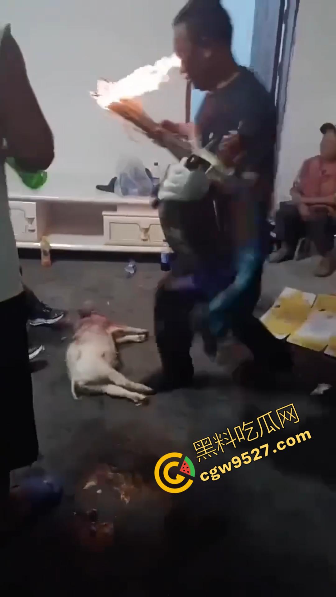 乡村驱邪术！大妈现场驱邪惊魂，法师施法令众人瞠目，大妈惨遭玩坏，众人瞠目结舌-6