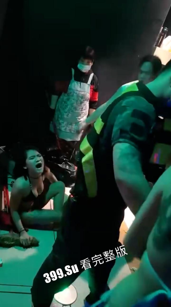 打架 互殴 解压  小仙女干架依旧生猛，打的对面直接爆装备（六）-3