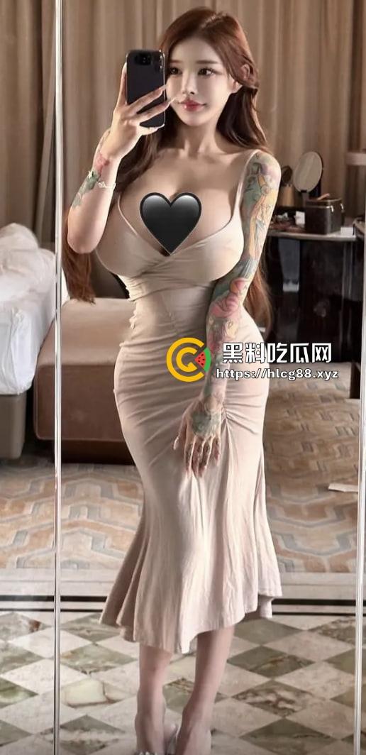 上海纹身骚婊『希希』逼烂野鸡，有钱操随便草，被大哥灌醉玩完扔街边，勾人来捡回去双飞肏！-3