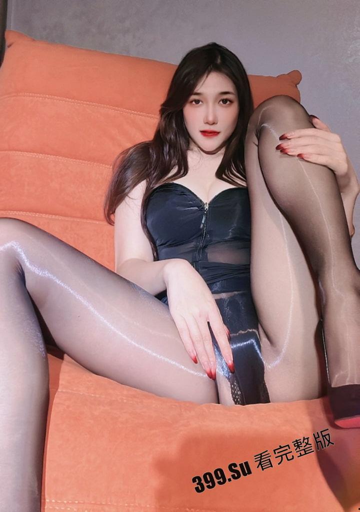 微博46万粉 可可西 下海网红  微密圈  70V合集 巨乳细腰大屁股  这骚劲不下海就有鬼了-6