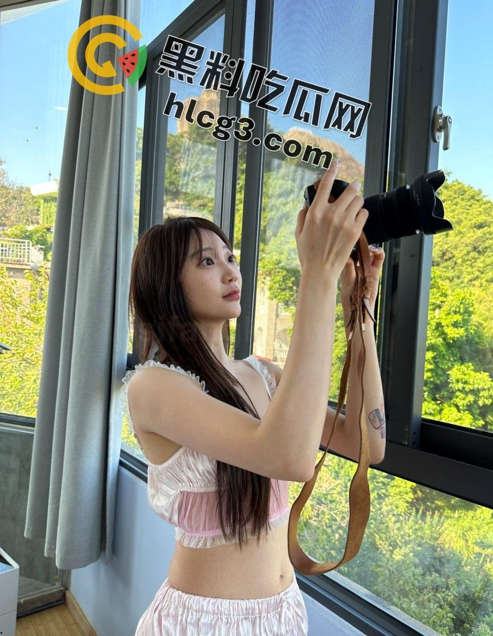 七夕不寂寞！清纯小可爱【小初】海边浪漫露出，脱内裤开车全过程曝光，厦门旅拍写真引爆全网！-6