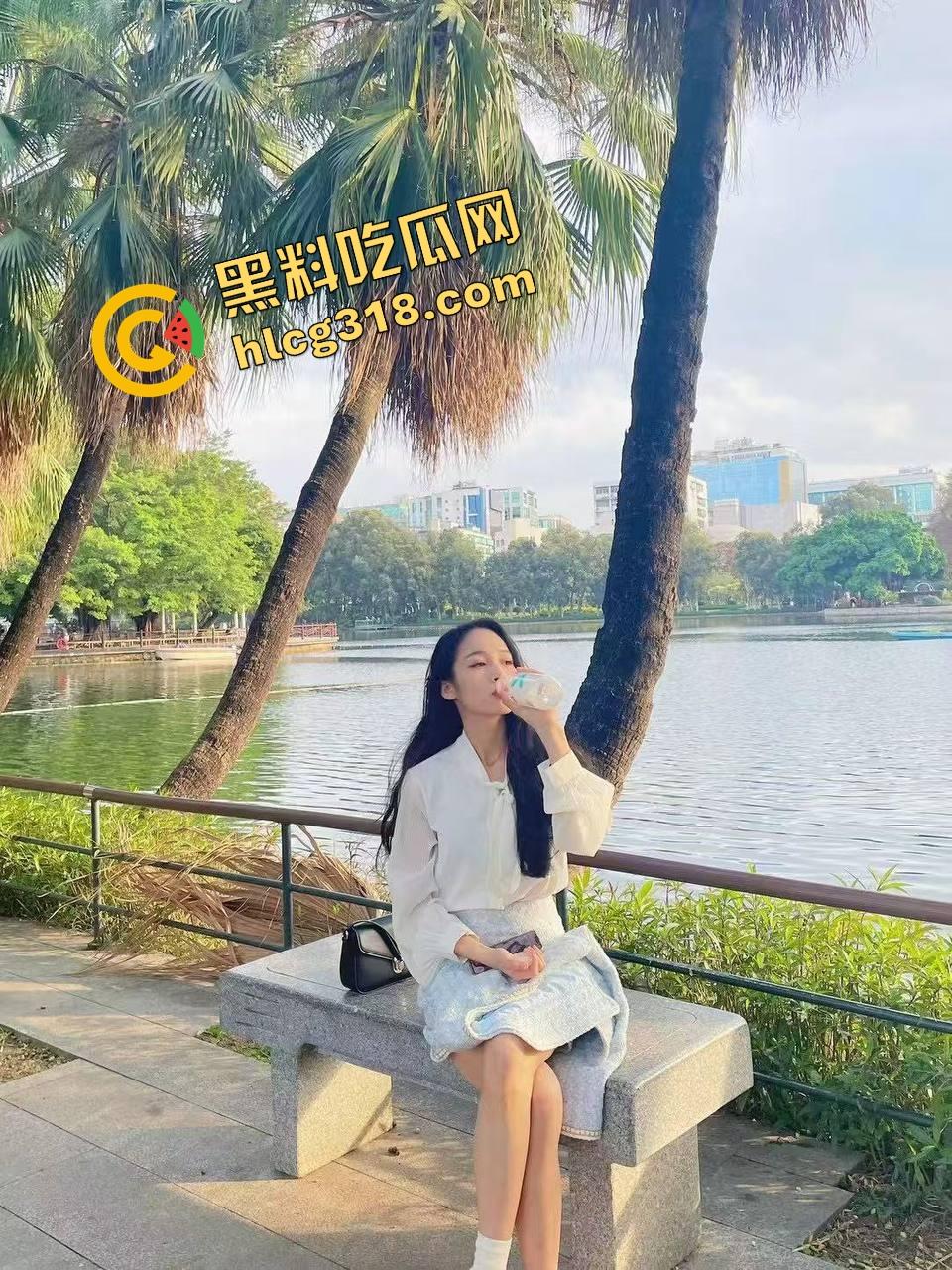 开房花活多全裸取闪送,骚女掀被露奶玩心跳,快递小哥见码如见鬼,头都不敢抬一脸写着社会险恶!-3