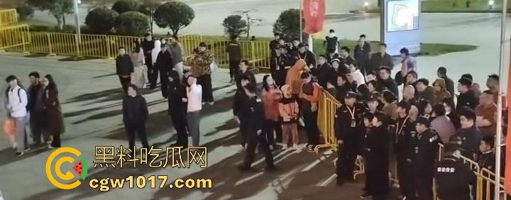 浙BA篮球联赛爆发大冲突！绍兴球队输不起，打完后还要打球员，真应了那句话，喝绍兴黄酒，打各地朋友！-10