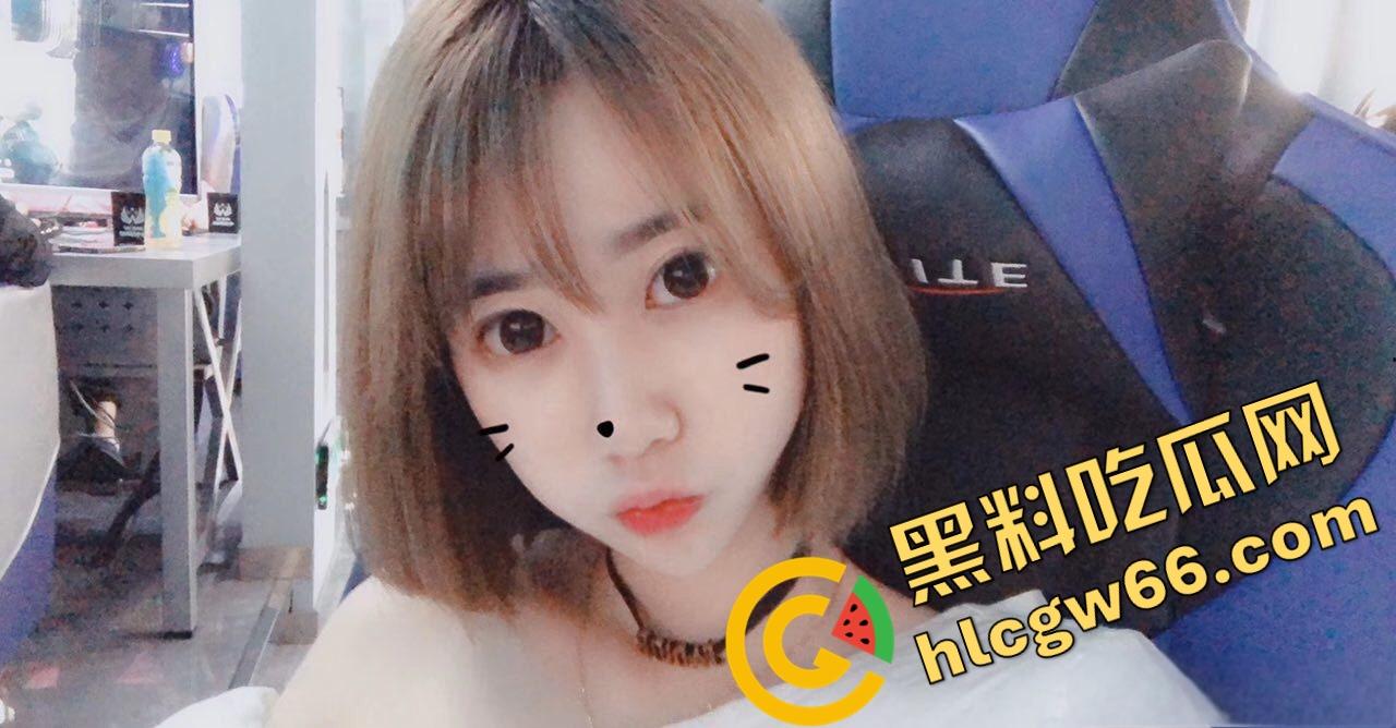 黄山技校反差骚妹【李丹尼】酒店黑丝口交全程曝光，大鲍鱼开发成通道，开房爽到喷水！-8