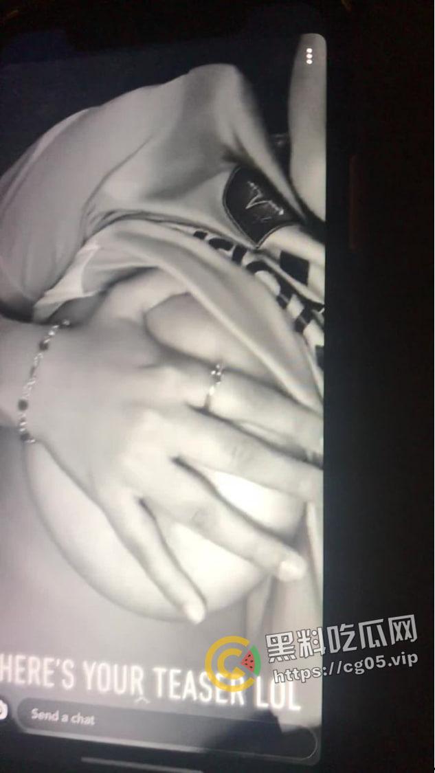 拉丁裔新娘与丈夫的伴郎聊骚出轨 被丈夫发现后离婚并将其曝光到网上-5