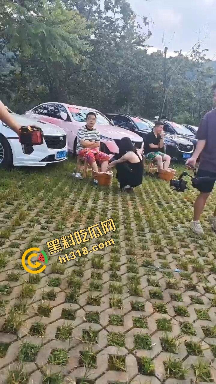 凯迪拉克聚会开到野外,把全会所女人都包了,足浴热舞酒水不断,真有你的凯之星!奢靡盛宴谁能比?-2