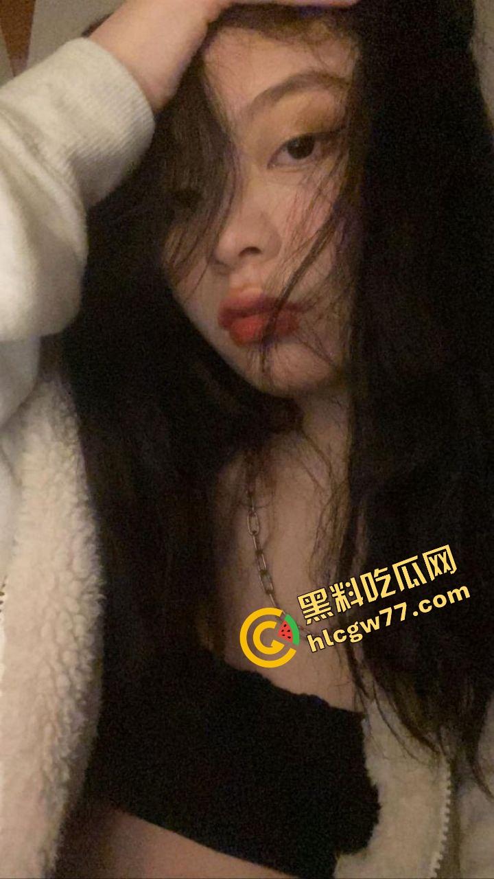 南州传媒学院【罗宪】奶子蜜桃臀双杀全宿舍男人梦中常驻，讲台上的优等生，后入时夹得你腿软的母狗！-14