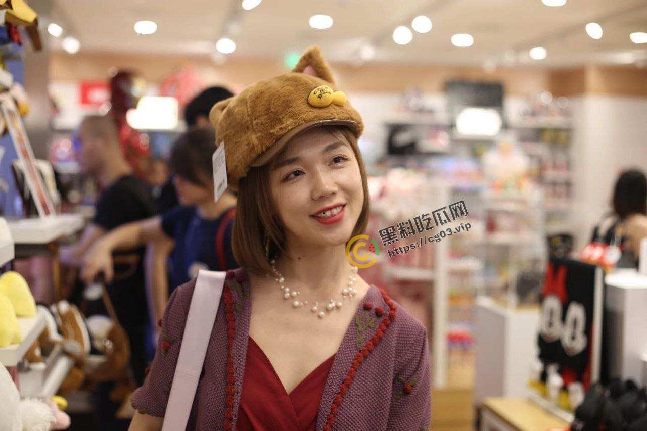 上海商学院哲学老师张玥媛私密视频被曝光 国产版课下辅导学生师生剧-1