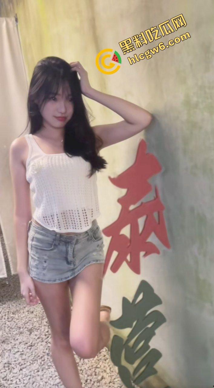 广东江门spa按摩技师反差骚鸡『薛萌』上门按摩口交深喉 爆干骚穴无套内射白浆直流！原创独家流出！-7