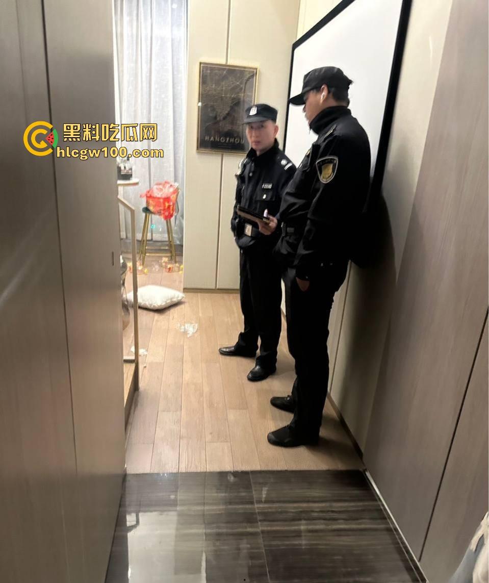 紧急避雷,杭州神经女【in11】吸毒耍酒疯敲诈报警讹诈客户上万,精神病式表演堪比灾难大片!-7