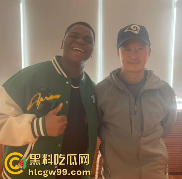 战狼2爆火的卖黄碟【小黑】疑似转行干网黄，网络带货卖伟哥，约女神做爱亲自证实伟哥效果，吴京知道嘛？-6