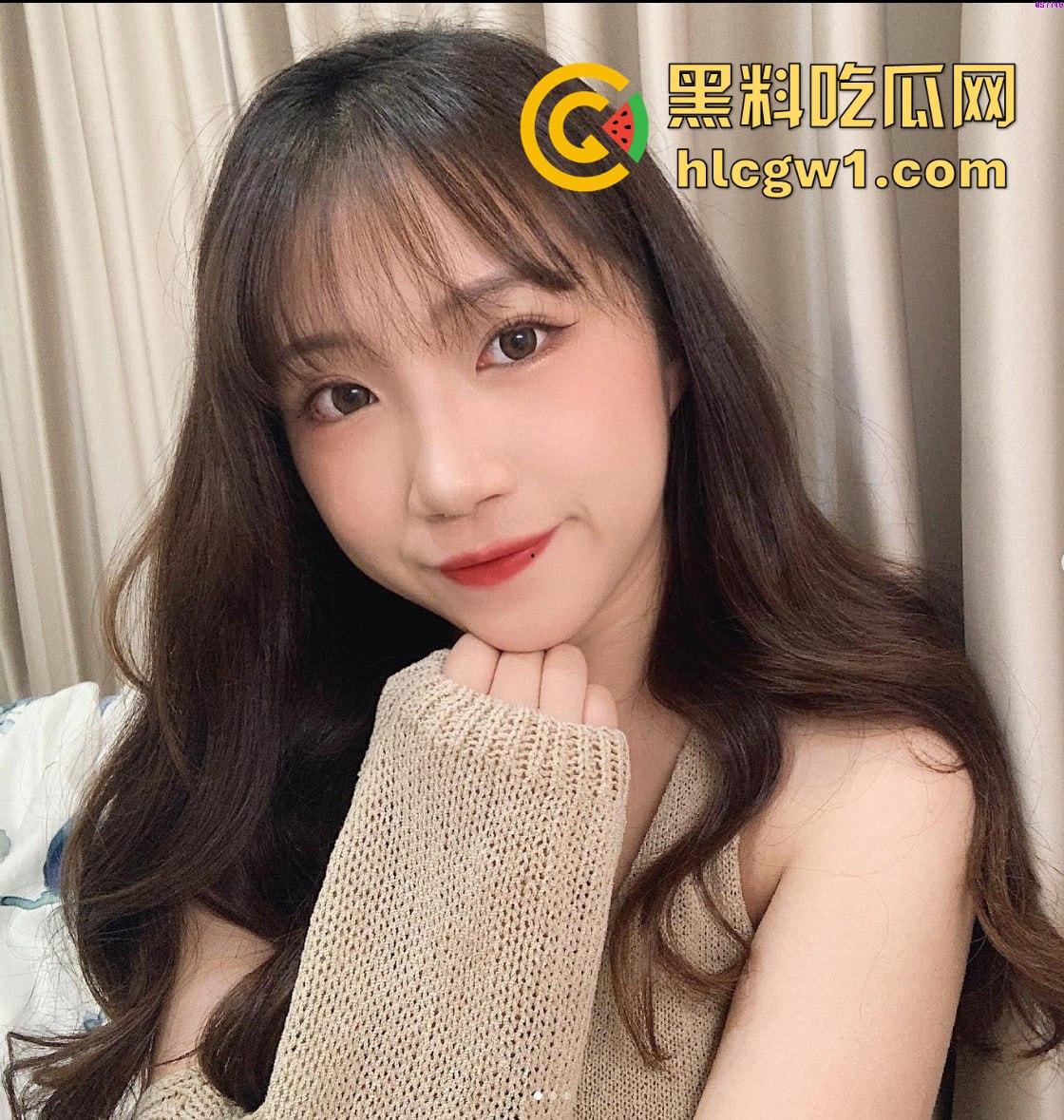 新疆财经大学『林诗曼』周末变身骚贱舔屌奴！逼痒难耐小穴痒得受不了，温泉酒店硬是得插个爽！-4