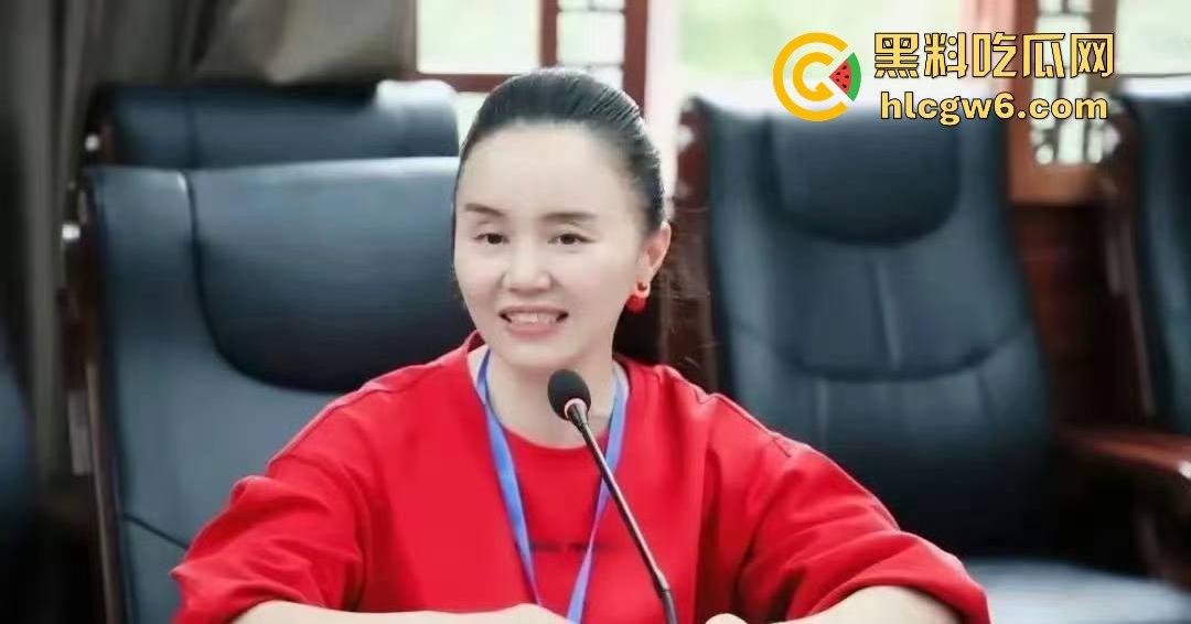 老牛吃嫩草!湖南省宁乡十三中女副校长【谢佳雄】婚内出轨学生近10年,大量聊天记录爆人眼球!-16